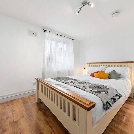 1Br Modern Flat On Edgware Rd Ed3 Apartment Лондон Екстериор снимка