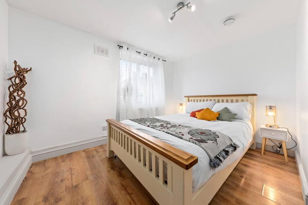 1Br Modern Flat On Edgware Rd Ed3 Apartment Лондон Екстериор снимка