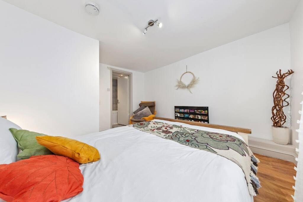 1Br Modern Flat On Edgware Rd Ed3 Apartment Лондон Екстериор снимка